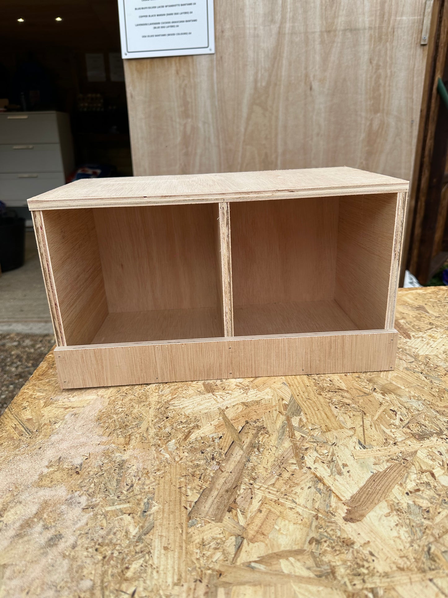 Bantam nest box (double)